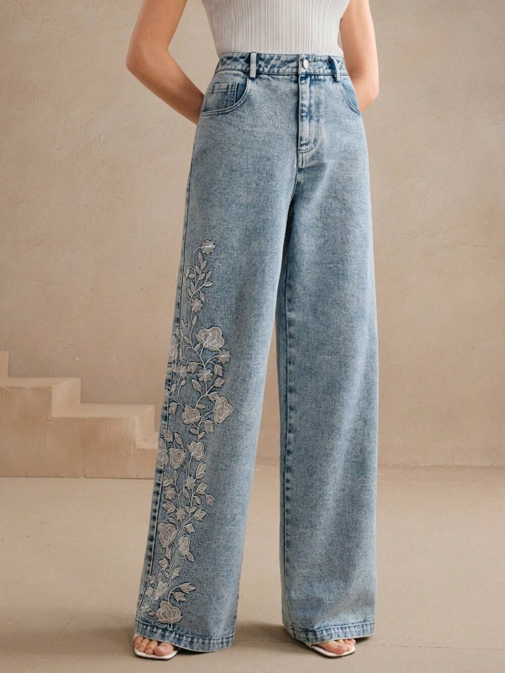Blue Casual Women's Floral Embroidered Regular Fit Zipper Fly Wide Leg Pants - Picture 3 of 6